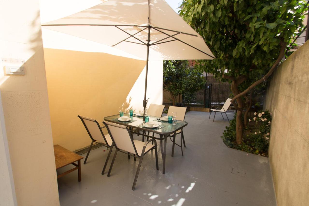 Grande Bilocale Con Giardino E Posto Auto Privato Comodo Al Mare Varazze Kültér fotó